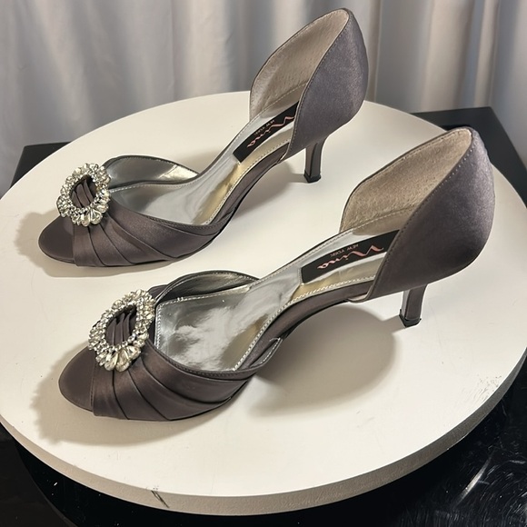 Nina d'Orsay Peep Toe Pumps! - Picture 6 of 9